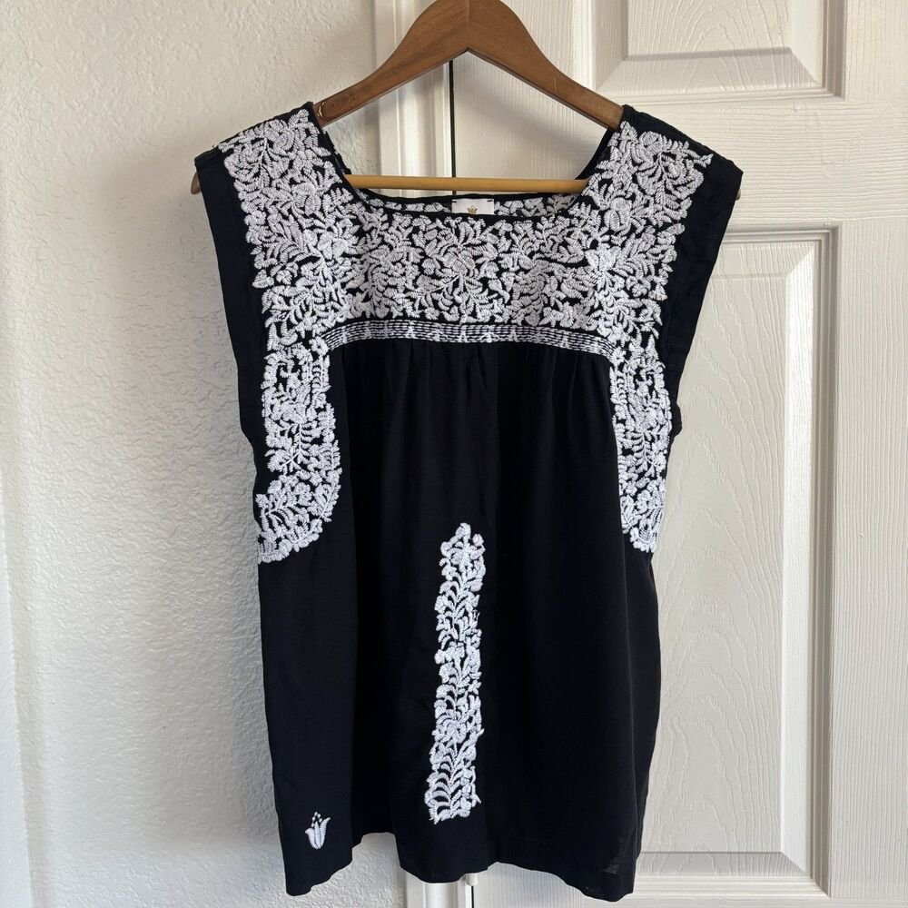 J Marie Embroidered Laura Top Black White Sizs S